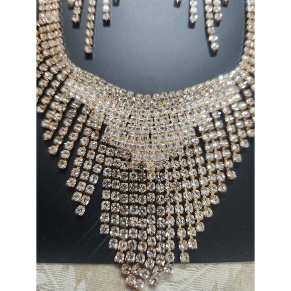 Windsor rainston necklace set - Picture 3 of 6